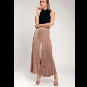 Lulus Rashelle Taupe Pleated Pants